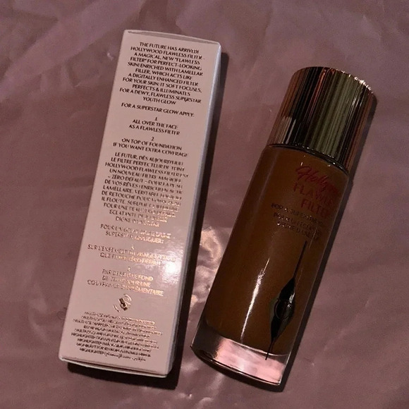 Charlotte Tilbury Flawless Filter - Picture 3 of 3